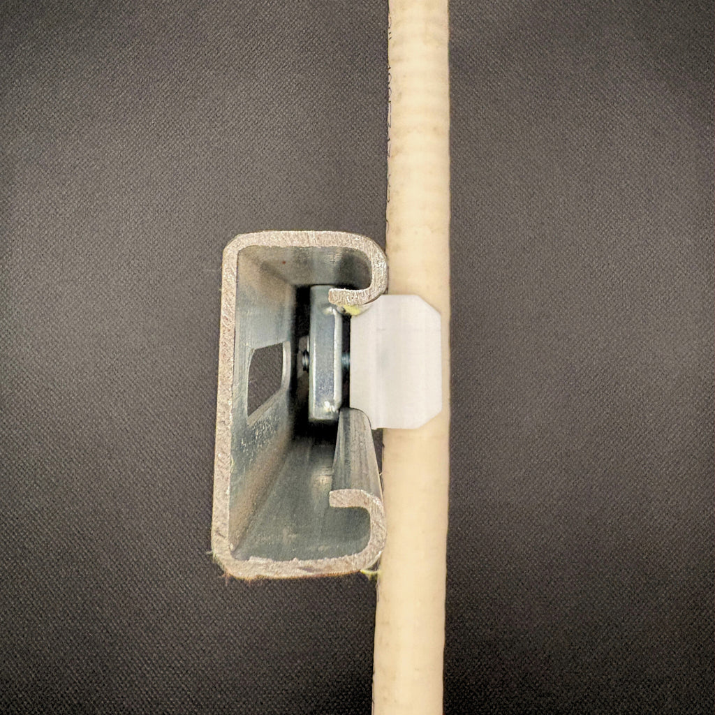 161CSSH - COAX SNAP TO STRUT (HARDWARE INCLUDED)