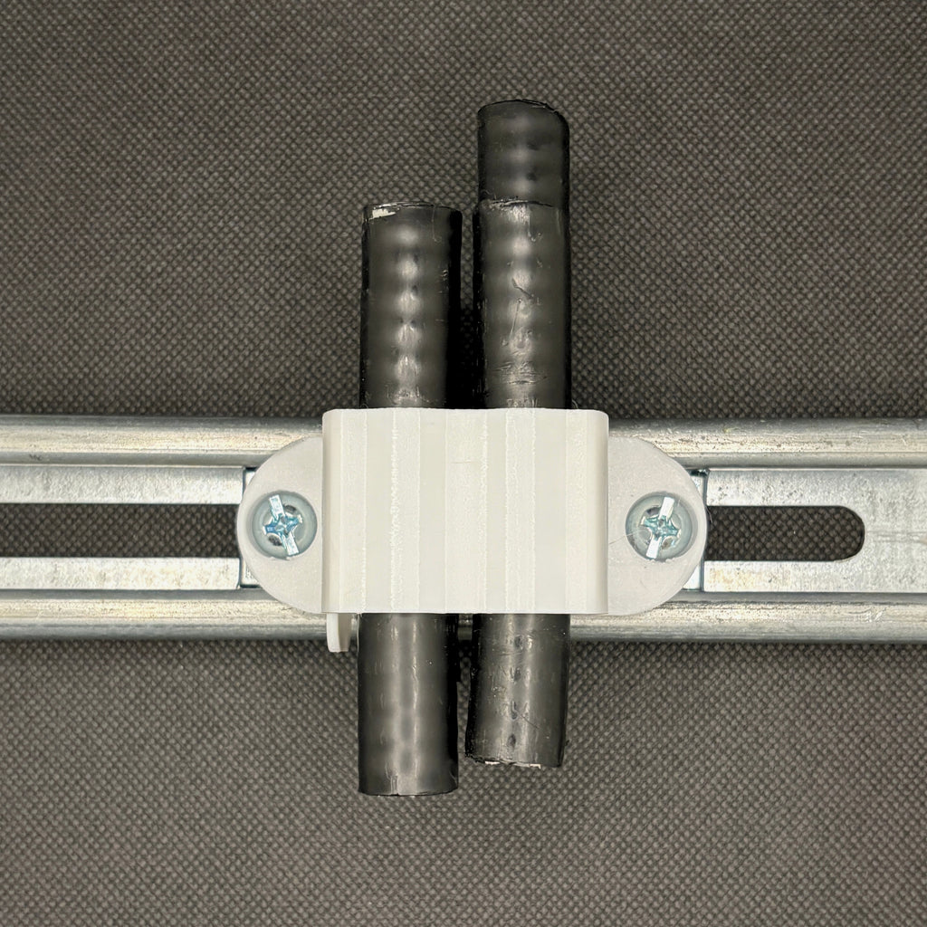 461CSSB COAX SNAP TO STRUT BUNDLE