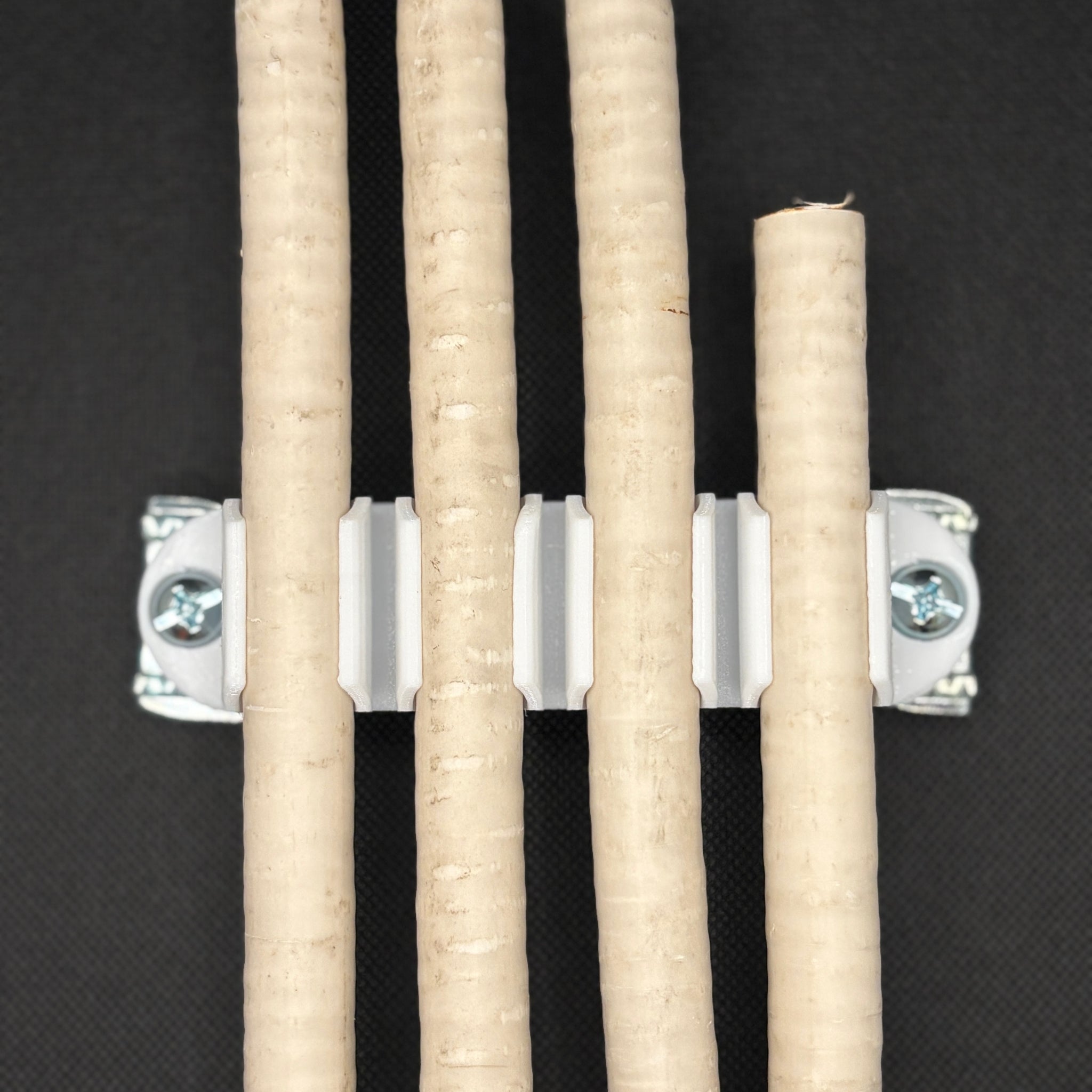 461CSSH - COAX SNAP TO STRUT (HARDWARE INCLUDED)