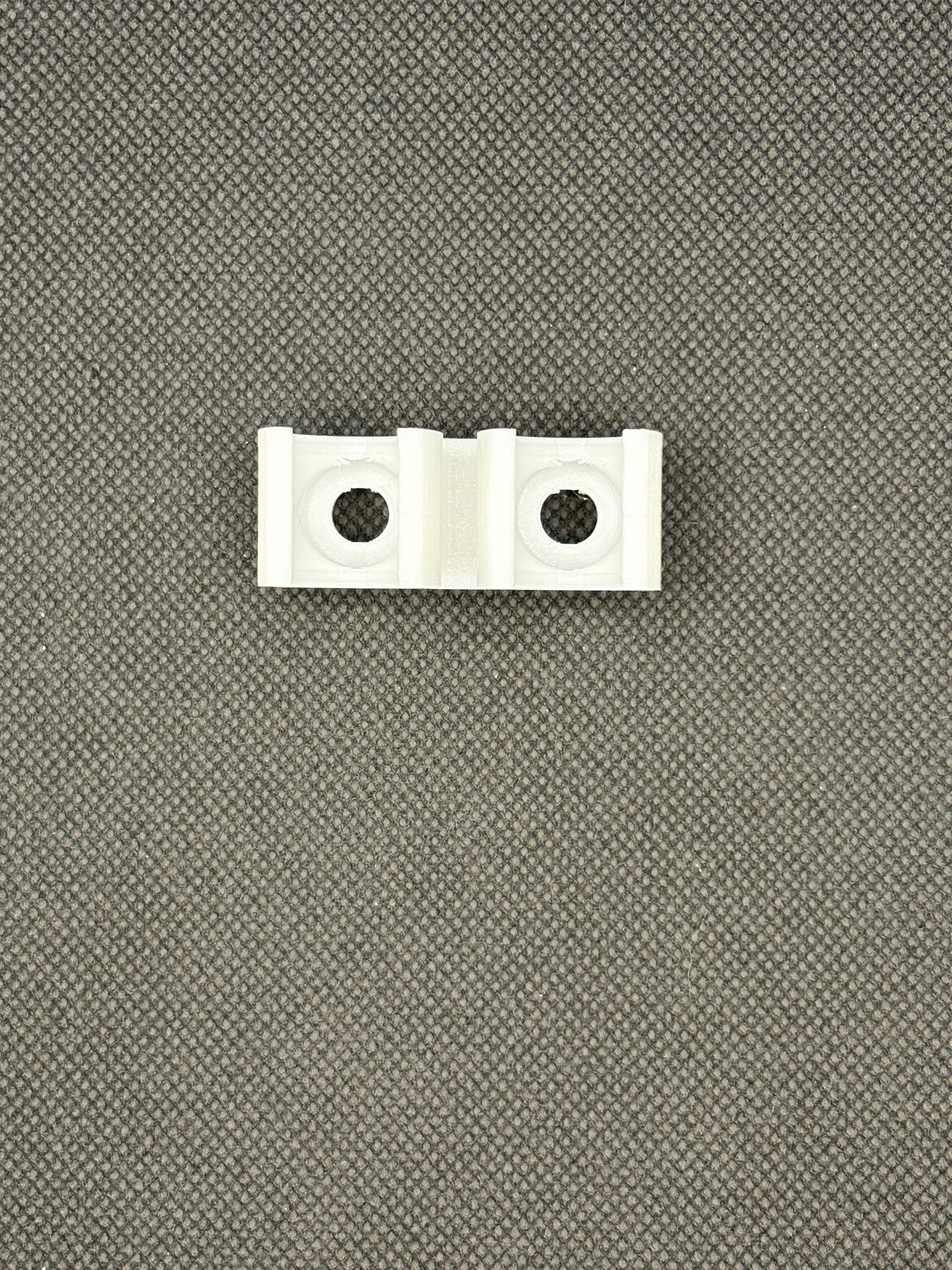 261CSW - COAX SNAPS TO WALL
