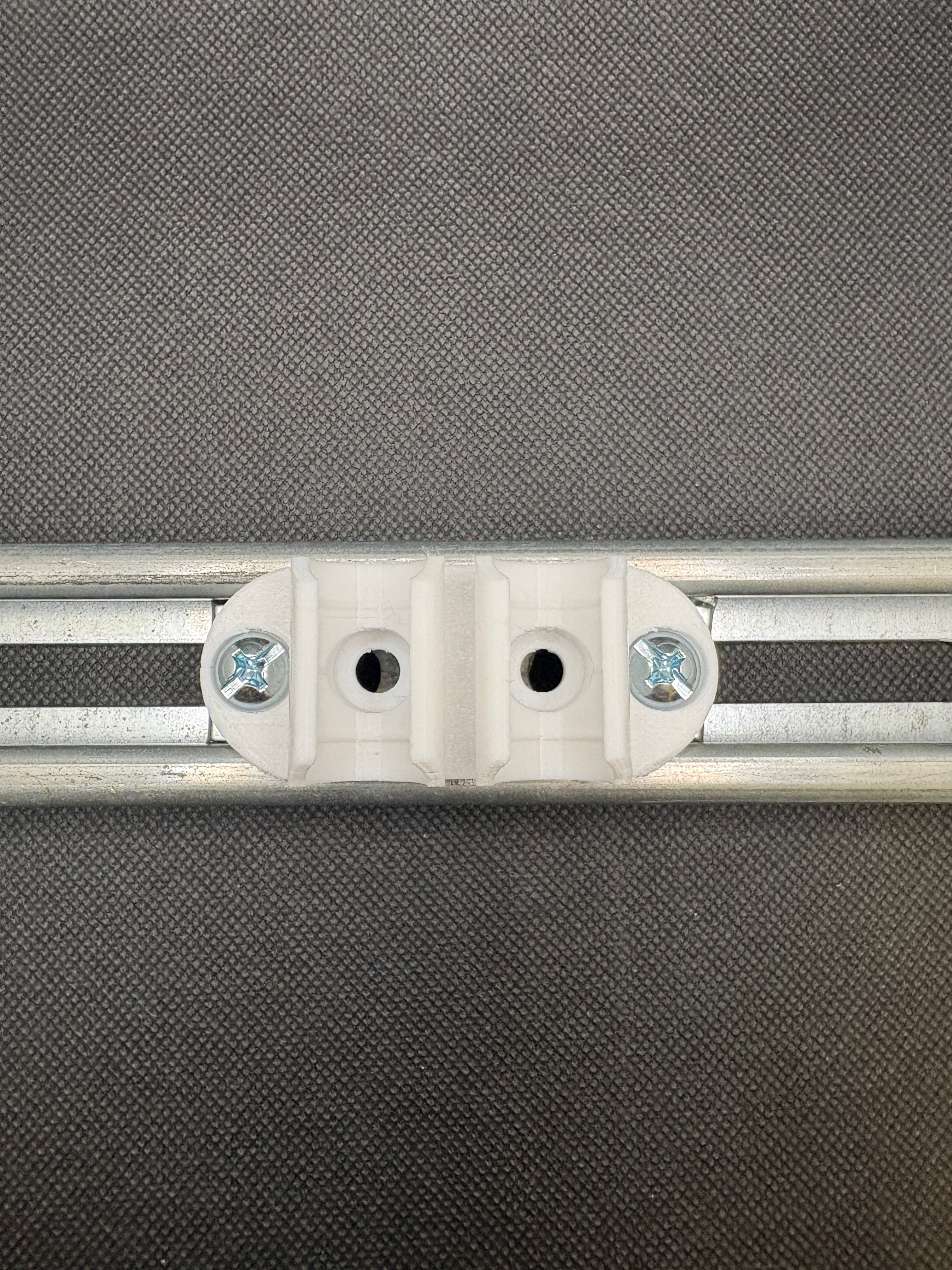 261CSS - COAX SNAP TO STRUT