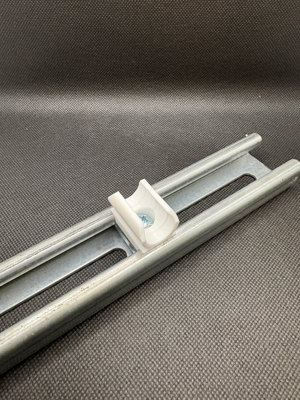 161CSS - COAX SNAPTO STRUT